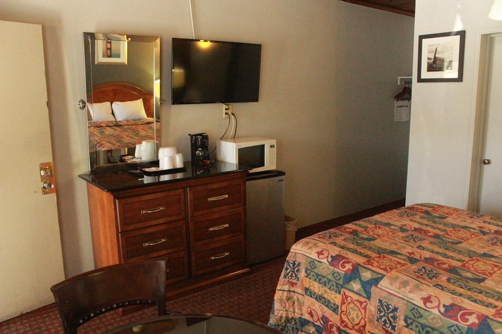 Budget Inn -Yreka Ngoại thất bức ảnh